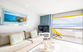 Luxurious Seaview Apartment With Pool 5Min Beach